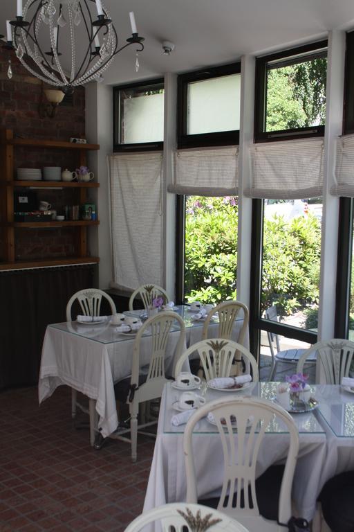 Lilton Bed & Breakfast 3*
